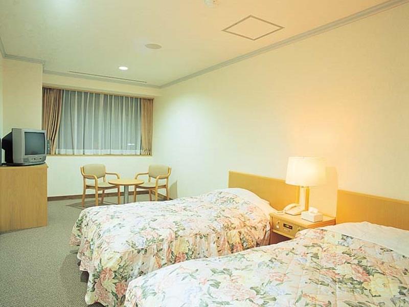 Yu Paradise Sakura Hotell Sakura  Eksteriør bilde