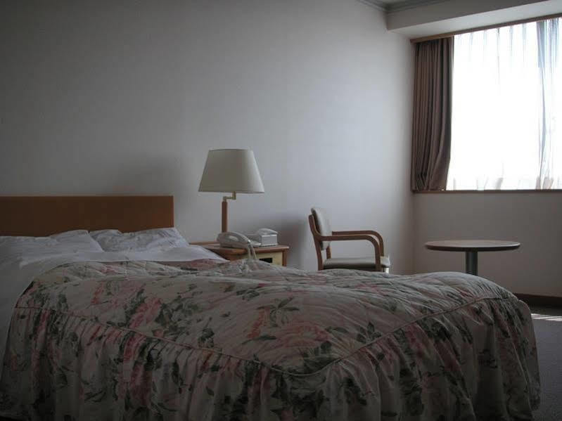 Yu Paradise Sakura Hotell Sakura  Eksteriør bilde